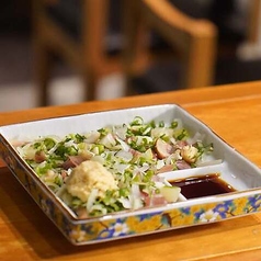 鳥モモ肉の炭火たたき