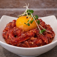 和牛モモのユッケ風