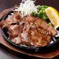 料理メニュー写真&nbsp;牛タンの藁焼き