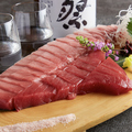 料理メニュー写真&nbsp;本鮪の断面刺し（腹側）