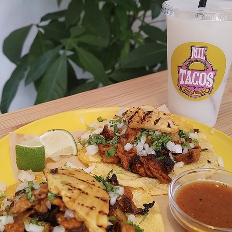 MIL TACOS �~�� �^�R�X