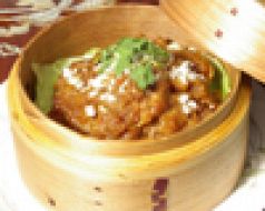 鶏肉のもち米まぶし蒸し物（約20分要時間）