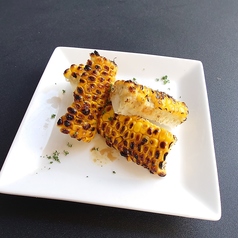 とうもろこしの炭火焼き バター醤油