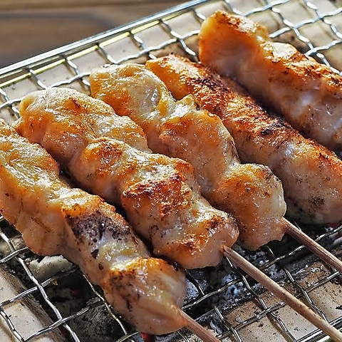 オーナーこだわりの焼き鳥は絶品！感染予防対策も十分に行っております！