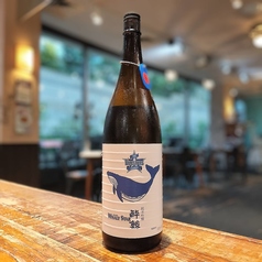 酔鯨　　辛　WHALE STAR　純米吟醸