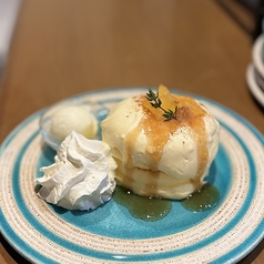 りんごとカスタードのパンケーキ　※シナモン入り
