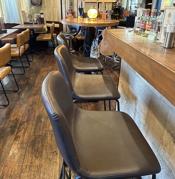 Bar&Bistro Kuromitsu Factoryの雰囲気1