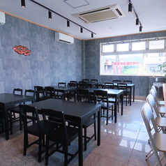 ２名様用テーブル席です。