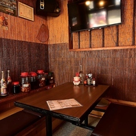 木の温もり感じる、落ち着いたプライベートな空間。