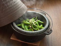 しょっつる枝豆の石鍋焼き