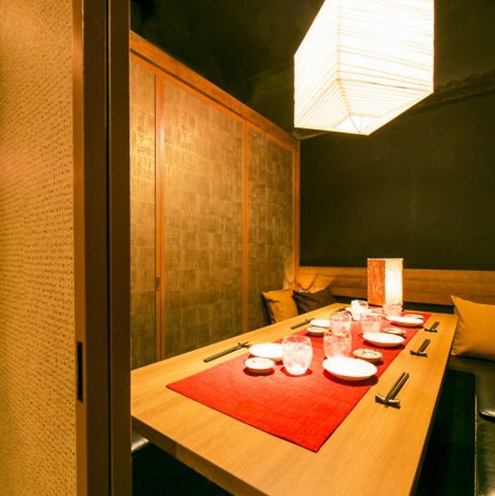 窓付き個室完備◎