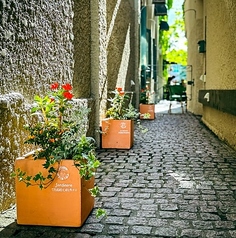 CAFE & BAR LAMP AND BELL ランプアンドベルの雰囲気3