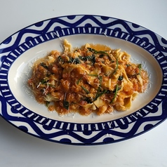 濃厚トマトクリームの海老ラグーパスタ