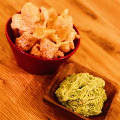 Chicharron&Guacamole(チチャロン＆ワカモレ)