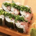 料理メニュー写真&nbsp;名物！巻けない!!男のネギトロロール