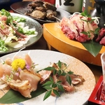 素材の味を引き立てる為に職人が手間を惜しまず仕込んでいます。ぜひ贅沢なひと時をお楽しみ下さい。