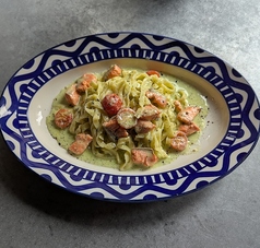 サーモンのバジルクリームパスタ