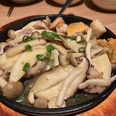 牡蠣とキノコのバター焼き