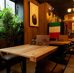 【貸切対応可能】柔らかな灯りが演出するお洒落で大人な空間を貸切ってのご宴会を存分にお楽しみください。