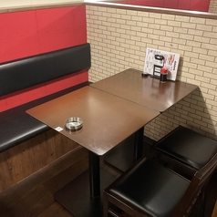 半個室で宴会♪周りの目をあまり気にしたくない方にもってこいの空間落ち着くどころか居心地が良く我が家みたい