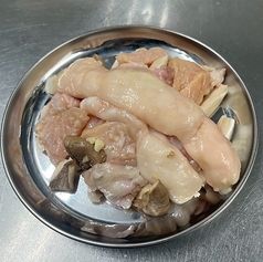 牛ホルモン盛合わせ　【塩ニンニク味】