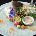 料理メニュー写真&nbsp;糸島の漁師直送　カワハギ活造り　中サイズ