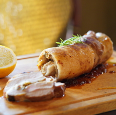 ポルケッタ（焼豚ハーブ巻き）