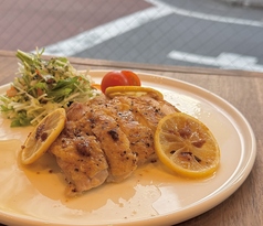 大山鶏のレモン香り焼き