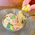 料理メニュー写真&nbsp;生ハムとトマトの冷製カルボナーラ