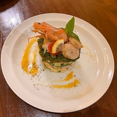 カッポンマーグロ(鯛とサーモンのミルフィーユ仕立て)