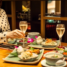 サイアムセラドン 新宿タカシマヤ店(アジア・エスニック料理)の雰囲気