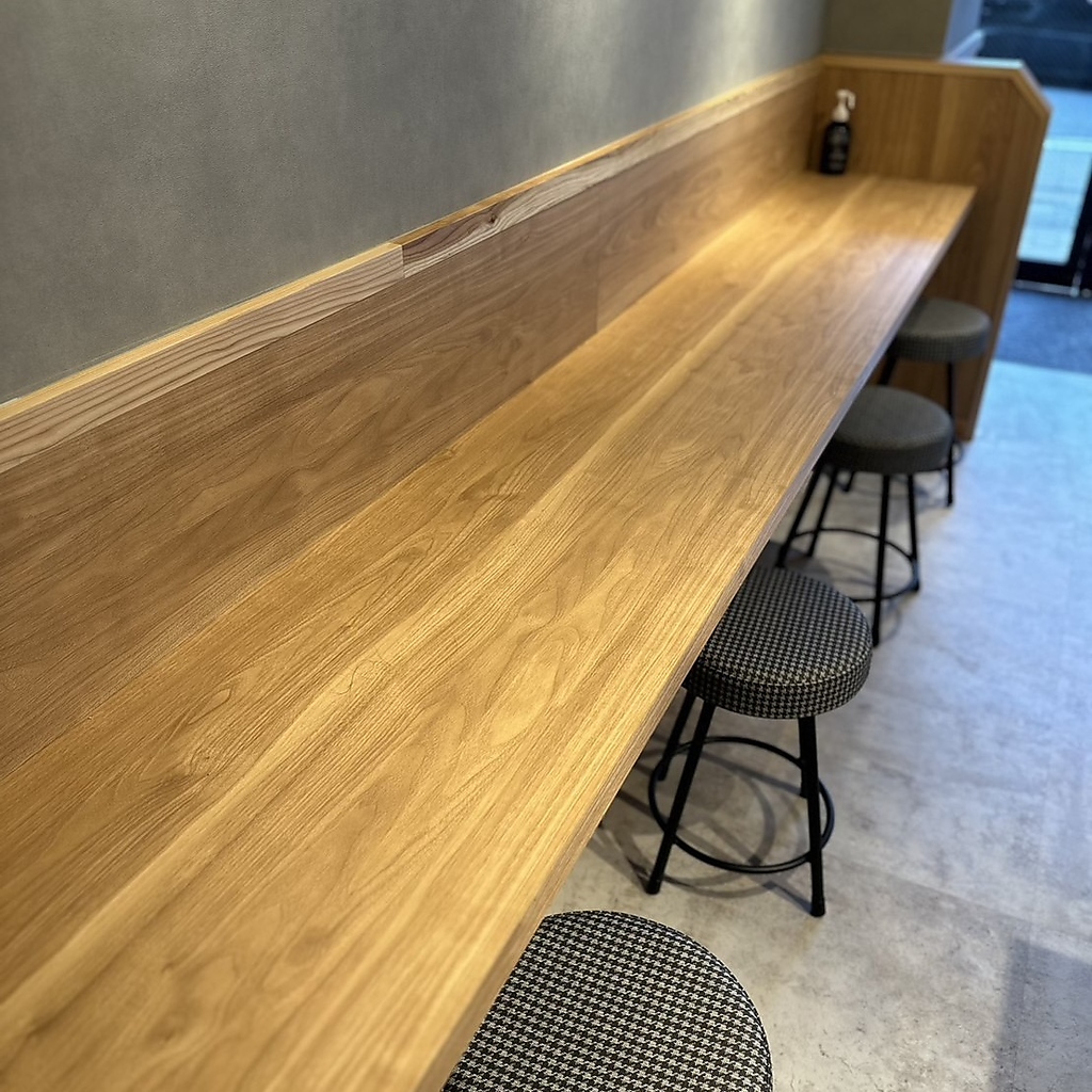 【お一人様OK】カウンター席もご用意しているので仕事帰りのサク飲みにお気軽にお立ち寄りください♪