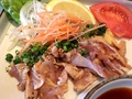 料理メニュー写真 竹林鶏　赤鶏タタキ