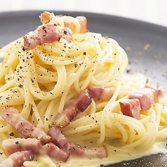 ベーコンクリームパスタ