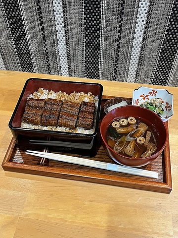 他店には無い焼き方でうなぎは肉厚さが自慢◎