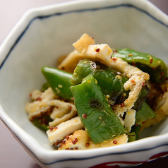 万願寺唐辛子とおあげのハニーマスタードあえ