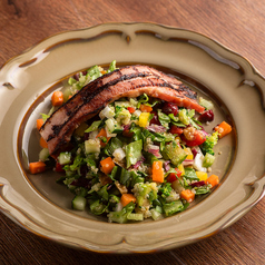 ヴィーガンチョップドサラダ