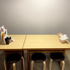 4名様テーブル×2