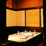 【新宿駅西口1分】待ち合わせにも便利な好立地！産直食材にこだわる海鮮居酒屋で楽しい宴を！