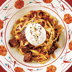 ミートソースのリコッタチーズ添え