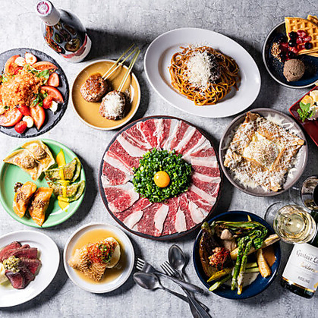 3時間飲み放題付プラン3000円よりご案内♪料理長が自信を持ってご提供する創作ディナーを。