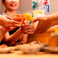 友人同士やカップルでのご利用におすすめ！サク飲みや普段使いにも◎木目調のテーブル席は気軽な宴会にもおすすめです♪新宿エリアで居酒屋をお探しの際は、ぜひお立ち寄り下さいませ。一部喫煙可能な席もございます♪（分煙）※喫煙の場合、電子タバコおよび加熱式タバコ限定です。