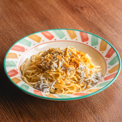 釡揚げシラスと 青唐辛子カラスミペペロンチーノ