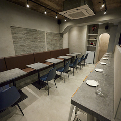 イタリアン×夜カフェダイニング Unknown Umedaの雰囲気1