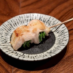 甘唐辛子と抱き身の串焼き