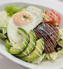 ハンバーグ丼　自家製スープ付き