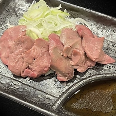 鶏レバ冷製皿(低温調理)