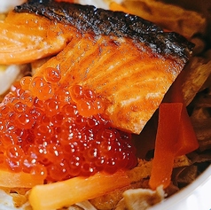 【絶品炊き立て】焼鮭とイクラの親子釜めし
