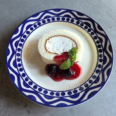 フロマージュブランのロールケーキ