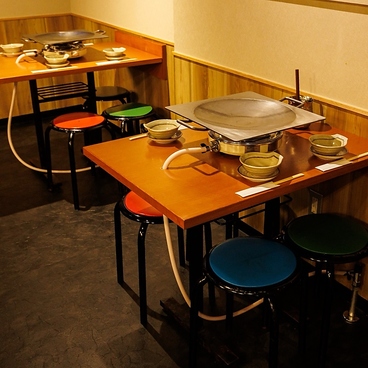 和牛 ホルモン ちりとり鍋 いそのの雰囲気1